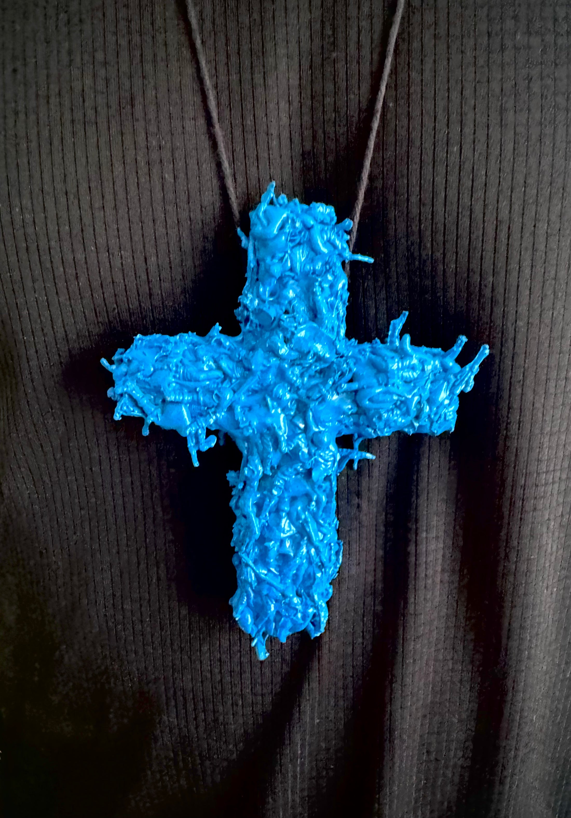 BLUE CROSSLACE