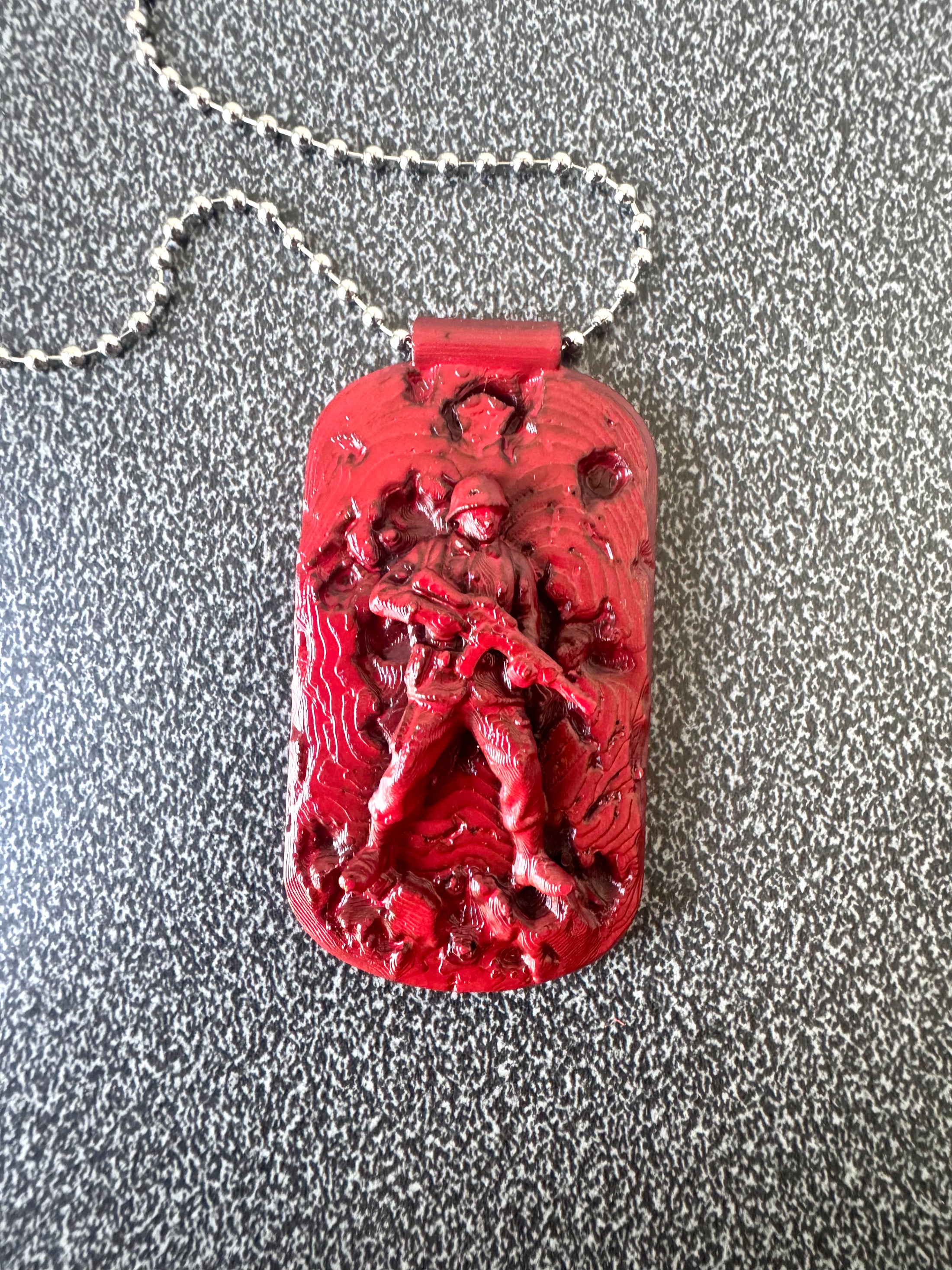 SOLDIERS NECKLACE (RED)