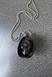 DOLLS SKULL HEAD NECKLACE (BLACK)
