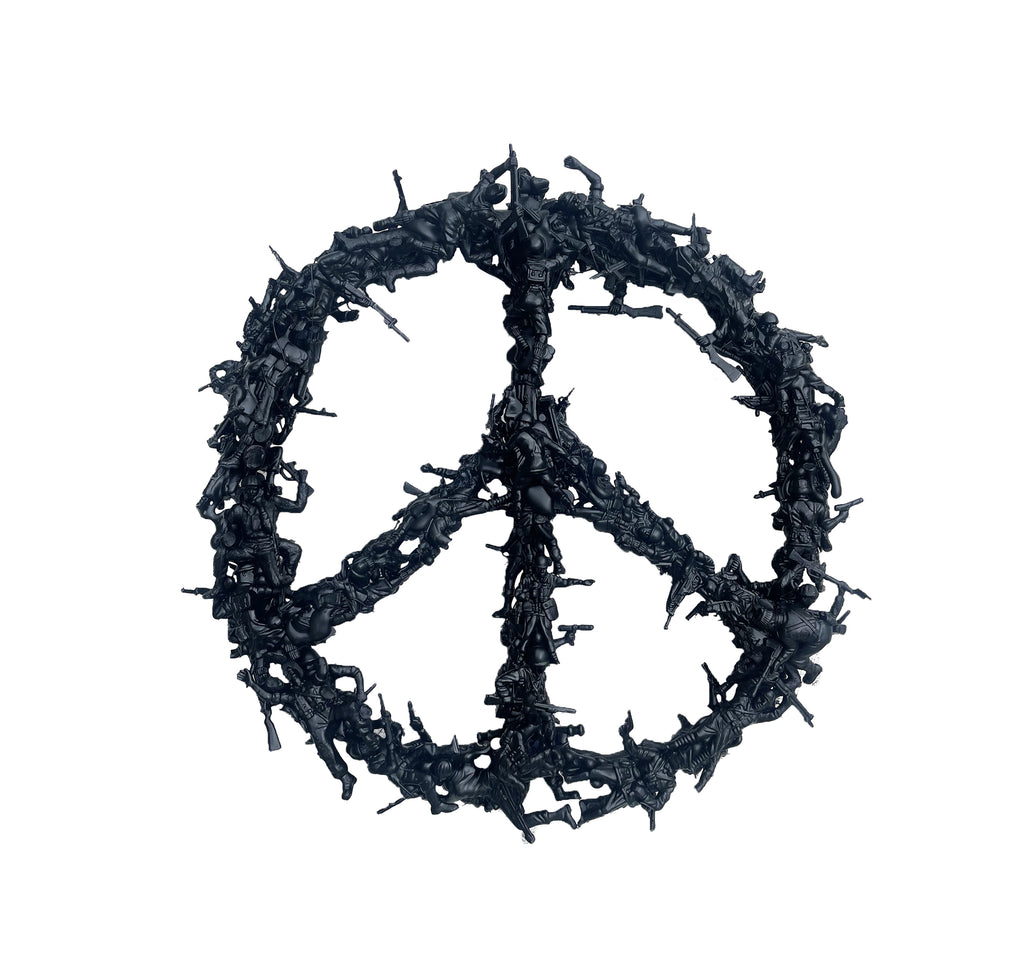 PEACE & WAR Black